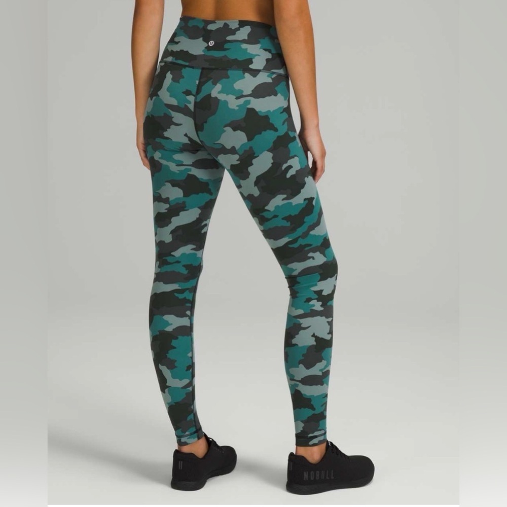 Lululemon Base Pace High-Rise Running Tight 25" Camo Tidewater Teal Size 4 Yoga